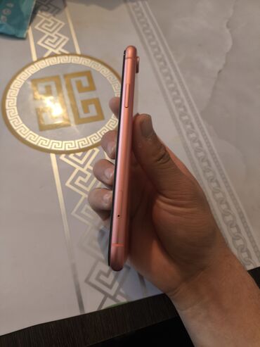 Apple iPhone: IPhone Xr, Б/у, 128 ГБ, Красный, Защитное стекло, 75 % — 6