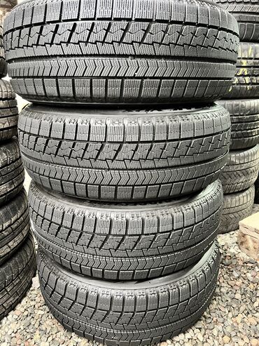 Шины: Шины 225 / 60 / R 17, Зима, Б/у, Комплект, Япония, Bridgestone