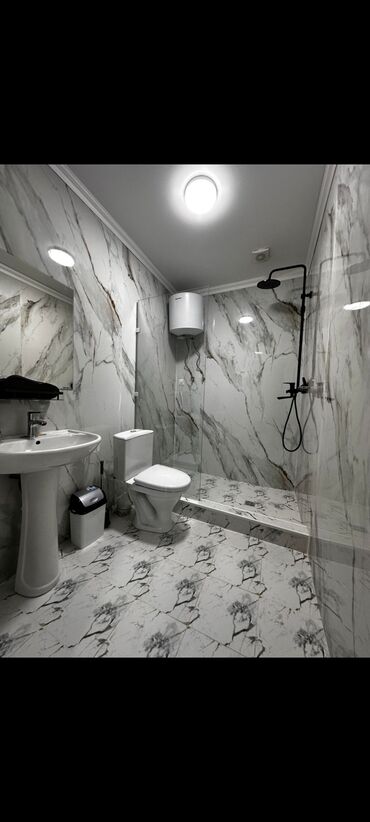 Посуточная аренда квартир: Студия, Душевая кабина — 6