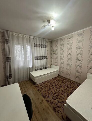 сдаётся квартира на длительный срок в районе кызыл аскерь: 1 бөлмө, Менчик ээси, Чогуу жашоо менен, Жарым -жартылай эмереги бар