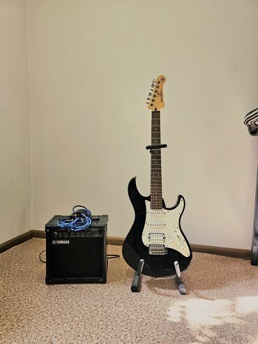 купить примочку для электрогитары: Yamaha Pacifica 112 + комбик Yamaha GA15 II Гитара в хорошем