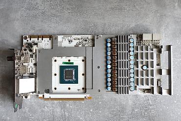 Видеокарты для ПК: GTX 1080. Рабочее состояние. Не много жужит при нагрузке. 1 из — 13