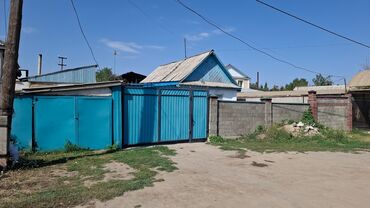 продаю дом салиева: Дом, 7 м², 4 комнаты, Собственник, Старый ремонт