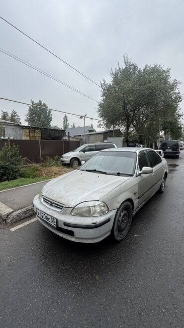 продаю или меняю с доплатой мне: Honda Civic: 1999 г., 1.5 л, Вариатор, Бензин