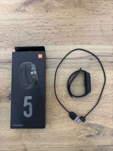 xiaomi mi band 8: Mi Band 5 | Black Продаётся смарт-часы Xiaomi Mi Band 5: •