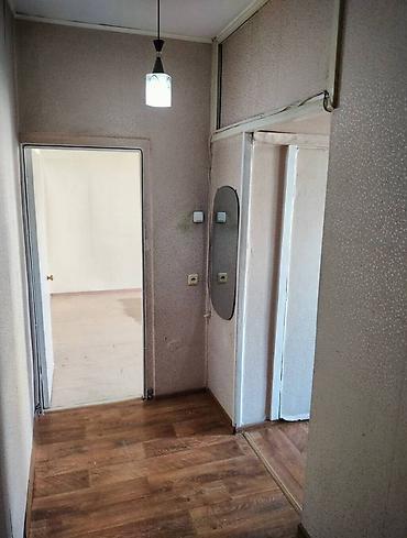 35: 1 комната, 35 м², Карпинка 105 серия, 5 этаж, Косметический ремонт — 4