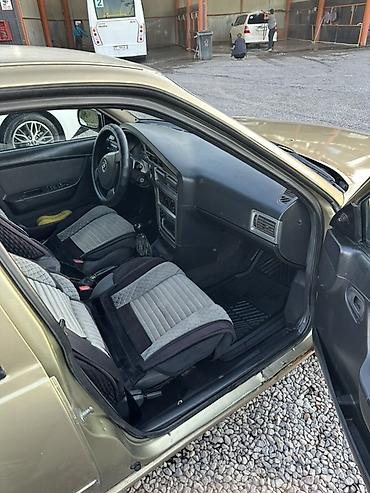 gps tracker: Daewoo Nexia: 2009 г., Седан — 2