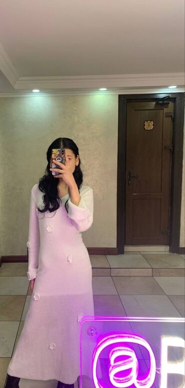 шикарное платье с бисером: Вечернее платье, Длинная модель, С рукавами