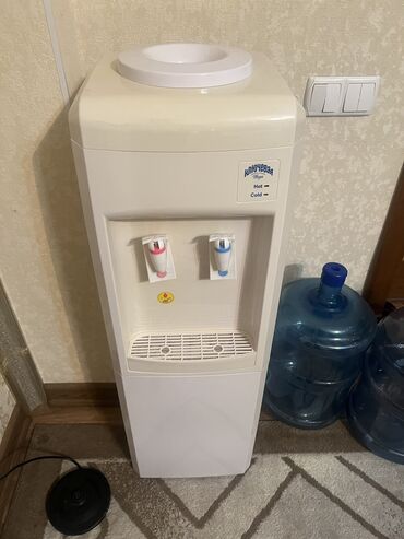 фильтр для горячей воды: Кулер для воды, Б/у, Самовывоз