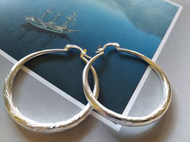 nakit od hirurskog celika – слике: Hoop earrings, Material: Silver