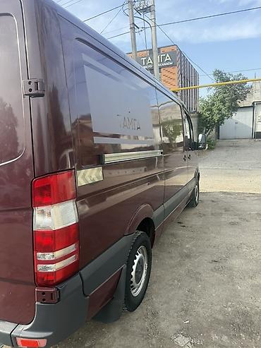 ролик на спринтер: Mercedes‑Benz Sprinter (поколение NCV3), бордовый фургон. Основные — 5
