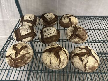 красная икра в баку цена: Çörəkçi Məhsul: Təbii maya ilə bişirilmiş qara çörəklər Salam