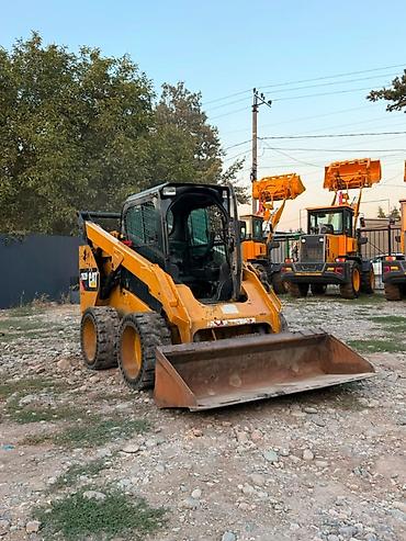 Унаа: Жүктөгүч, Caterpillar, Дөңгөлөктүү, Фронталдык — 5