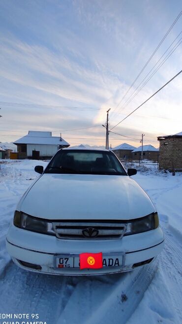 Daewoo: Daewoo Nexia: 1996 г., 1.5 л, Механика, Бензин, Седан