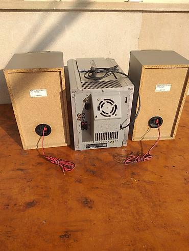 mini bar soyuducu: Sony musiqi mərkəzi əla vəziyyətdə Radio və Aux və mikrofon karaoke — 9