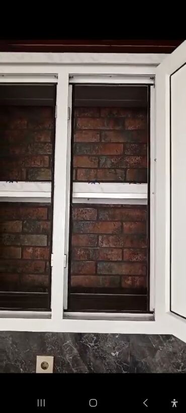 Plastik qapılar: Plasti̇k şkaf. Ağ və rəngli̇ — 10