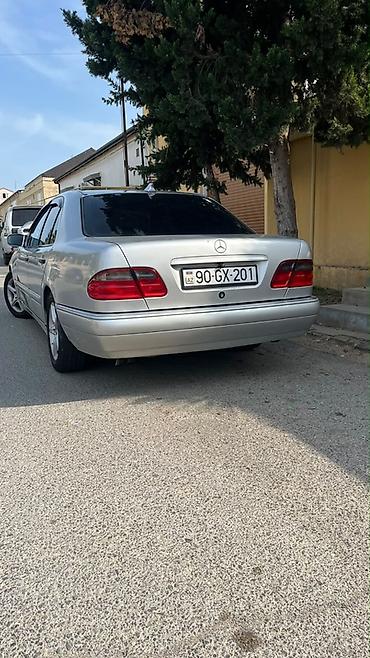 prado satisi: Mercedes-Benz E-Class W210 sedan Bez detal maşındır - Kuzov: sedan — 3