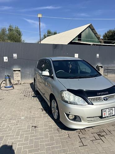 man: Toyota Ipsum: 2002 г., 2.4 л, Автомат, Бензин, Минивэн — 7