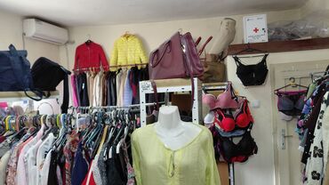 Ostala ženska odeća: Garderoba na biranje 12 EUR kilogram minimalna količina 10 kg ekstra i na lalafo.rs — 26 Ostala ženska odeća: Garderoba na biranje 12 EUR kilogram minimalna količina 10 kg ekstra i — 26