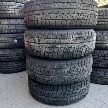 Шины: Шины 215 / 60 / R 16, Зима, Б/у, Комплект, Легковые, Япония, Bridgestone