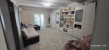 королевский: ПРОДАЮ ПОЛ ДОМА в золотом квадрате. За Азия моллом. Внимание!!! Это — 2