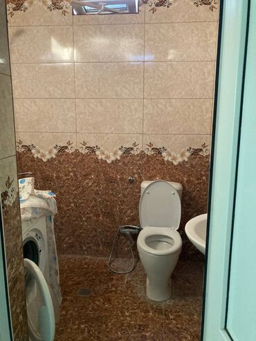 Uzunmüddətli kirayə evlər: 120 kv. m, 3 otaqlı — 6