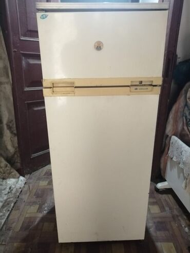продать неработающий холодильник: Муздаткыч Snaige, Колдонулган, Эки камералуу, De frost (тамчы), 58 * 142 * 56