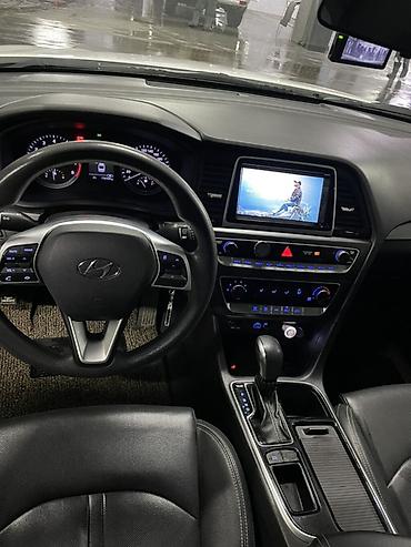Hyundai: Hyundai Sonata: 2018 г., 2 л, Автомат, Газ, Седан — 7