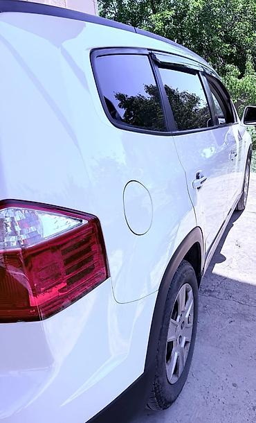 daewoo damas satilir: Chevrolet Orlando – 7 yerlik ailəvi miniven/SUV. Xüsusiyyətlər: - — 5