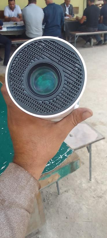 LCD LED Proyektor - Model adı: LCD Projector - Güc girişi: AC