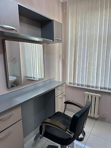 сдаю 8000: Аренда кабинетов в салонах красоты, 145 м², Для мастера по маникюру, Для парикмахера, Для бровиста — 3