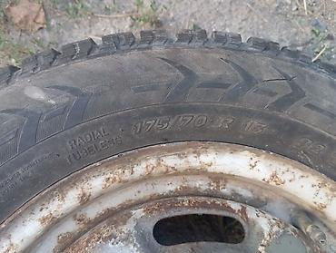 70: Колёсные сборки R15 — 2 шт. - Размеры шин: - 175/70 R15 (радиальная — 1