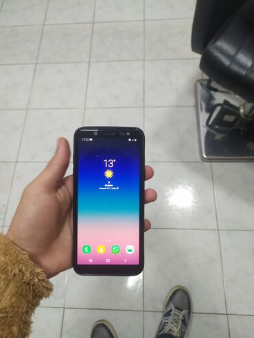 Samsung: Samsung Galaxy A6, 32 GB, rəng - Qara, Düyməli, Barmaq izi, Simsiz şarj