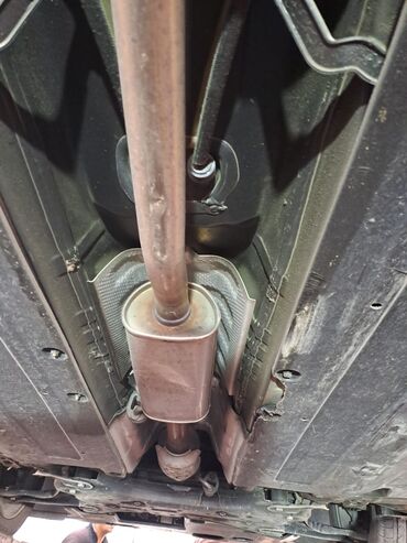 Hyundai: Hyundai Elantra: 2 l | 2016 il Sedan — 3