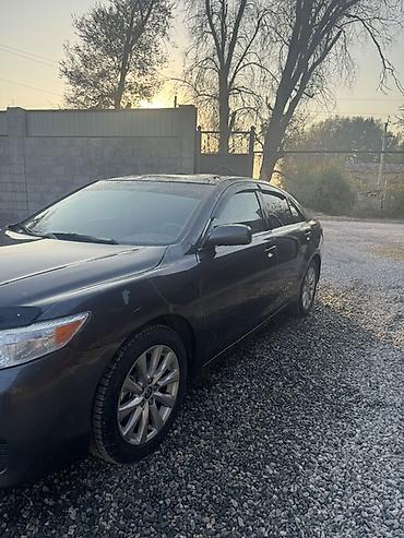 джили электрическая машина: Toyota Camry: 2010 г., 2.5 л, Автомат, Бензин, Седан — 2