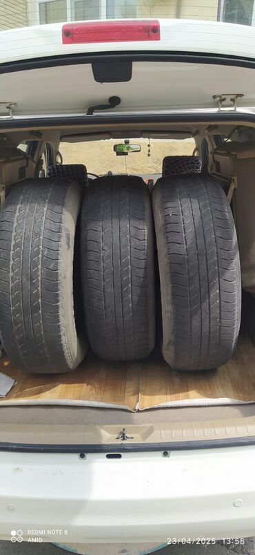 sederek masin aksesuarları: İşlənmiş Şin Bridgestone 265 / 65 / R 17