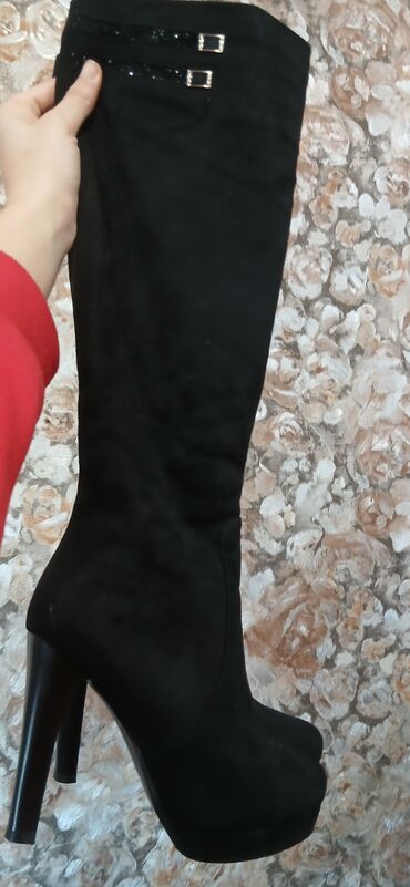 Botinka və botilyonlar: Qadın qışlıq bot – qara, qalın dabanlı Baha almışdıq,hansi magazanidi — 5