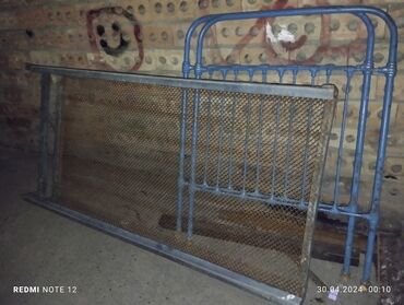 советские металлические кровати: Кровать