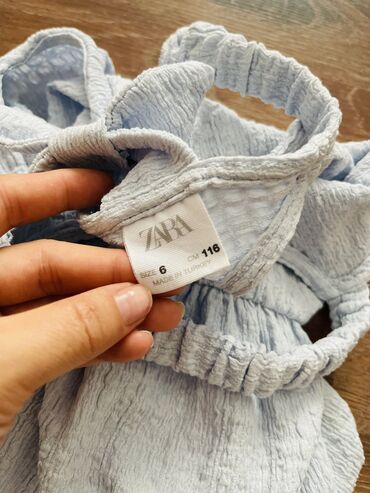 платье уэнсдей: Одежда для девочек 4-7 лет от брендов Zara, H&M & Benetton. А