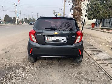 шевя: Chevrolet Spark: 2017 г., 1 л, Автомат, Бензин, Хэтчбэк — 6