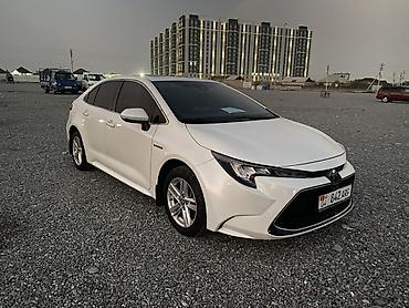roewe ei5: Toyota Corolla: 2019 г., 1.8 л, Автомат, Гибрид, Седан — 3