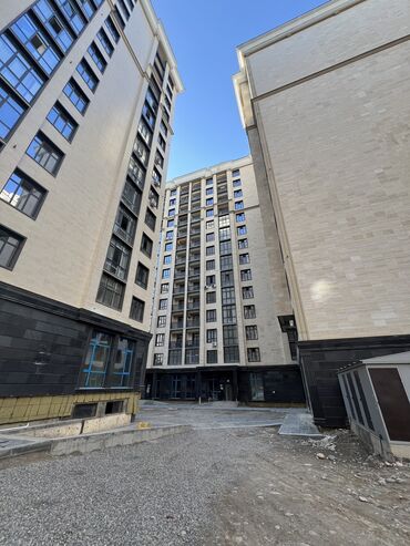 снять квартиру в нарыне: 2 бөлмө, 63 кв. м, Элитка, 7 кабат, Дизайнердик ремонт