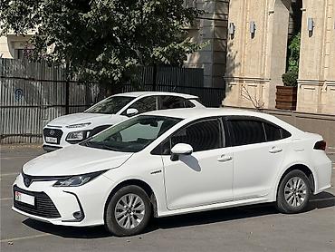 с4 обмен: Toyota Corolla: 2019 г., 1.8 л, Вариатор, Гибрид, Седан — 3