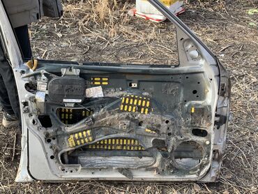 Двери и комплектующие: Дверь Передняя левая Mercedes-Benz, Б/у — 2