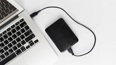 Чехлы и сумки для ноутбуков: Кейс для ноутбуков ( подходит как для компьютера и ноутбука и др)