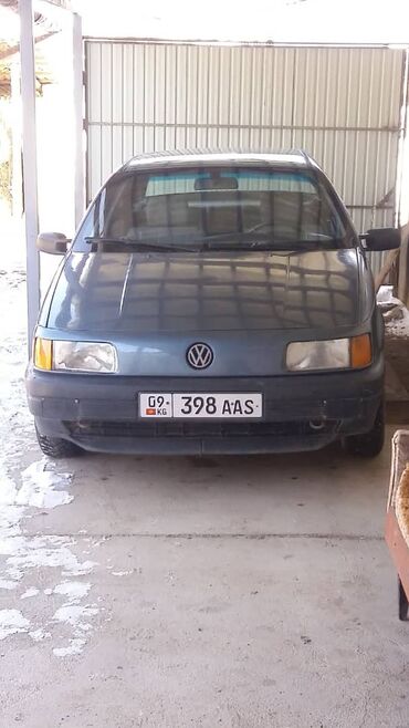 volkswagen sharan: Volkswagen Passat: 1989 г., 1.8 л, Механика, Бензин, Седан