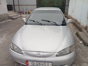 тайота машины: Hyundai Avante: 1996 г., 1.6 л, Механика, Бензин, Седан