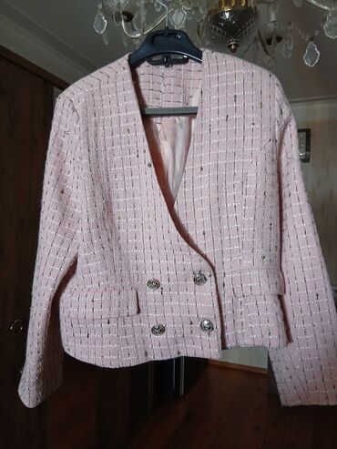 CD, DVD disklər və kassetlər: 1-i,1,azn. M,38,(R) İşlənmiş. 20,ədəddən,aşağı,mal,satılmiır — 29