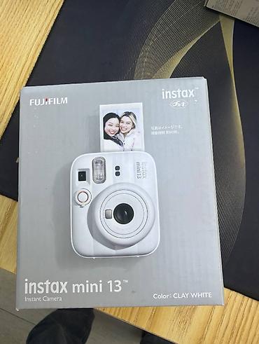детский машна: FUJIFILM instax mini 13 — моментальная камера в цвете Clay White — 1