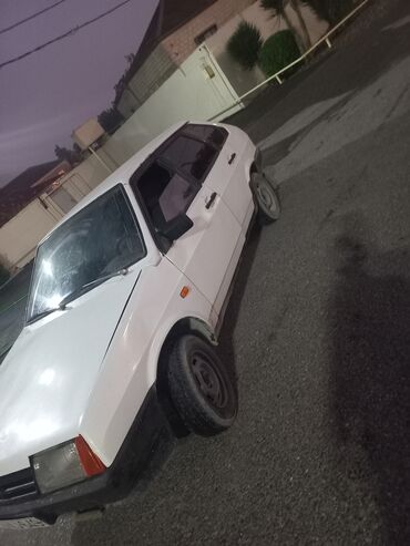 VAZ (LADA): Model: Lada Samara (VAZ-2109) hatchbek Kuzov: 5 qapı, ağ rəng — 2